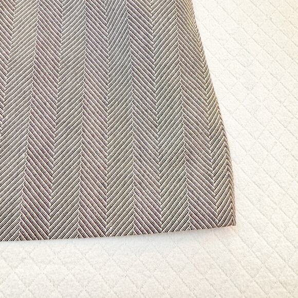 Bergdorf Goodman Patterned Wool Pencil Skirt Size 44 - Picture 2 of 6